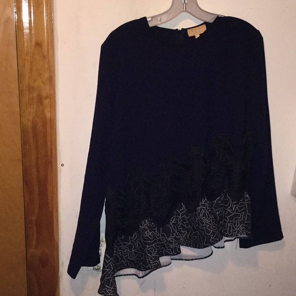 Cute navy shirt (brand new)
